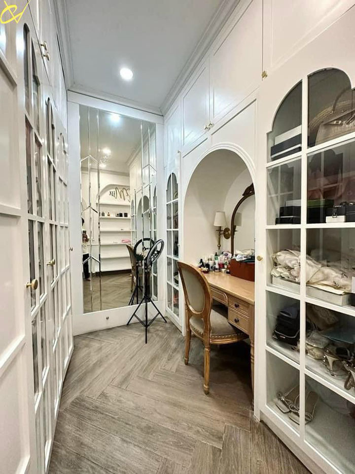 KTS Singapore TK 3lầu nthất ccấp có thang máy hẻm ôtô Nguyễn Công Hoan giáp PXLong-thu nhập 42tr/th